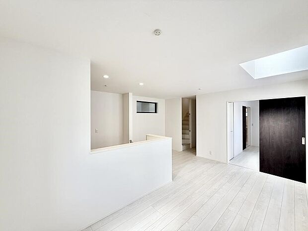 ■心落ち着く場所、ゆったり過ごせるリビング