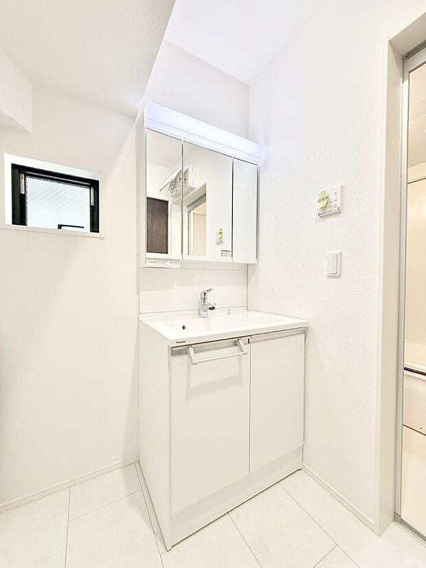 ■朝の準備がスムーズにできる広さです