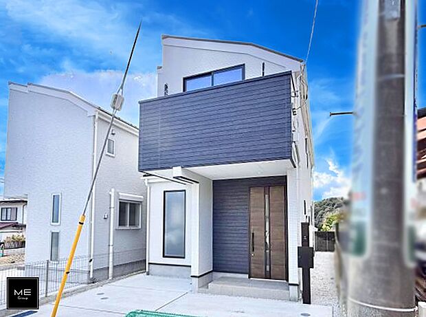 ■ シンプルで美しく、住まいの第一印象を彩る玄関です