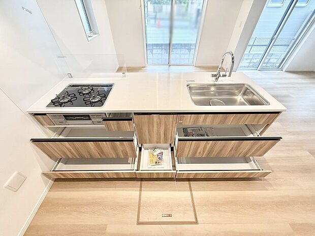 ■料理がもっと楽しくなる、快適なキッチン空間