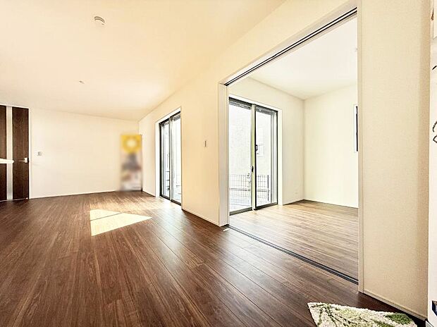 ■心落ち着く場所、ゆったり過ごせるリビング