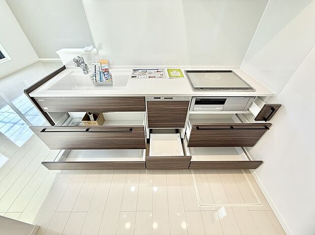 ■作る楽しみと食べる幸せを届けるキッチン