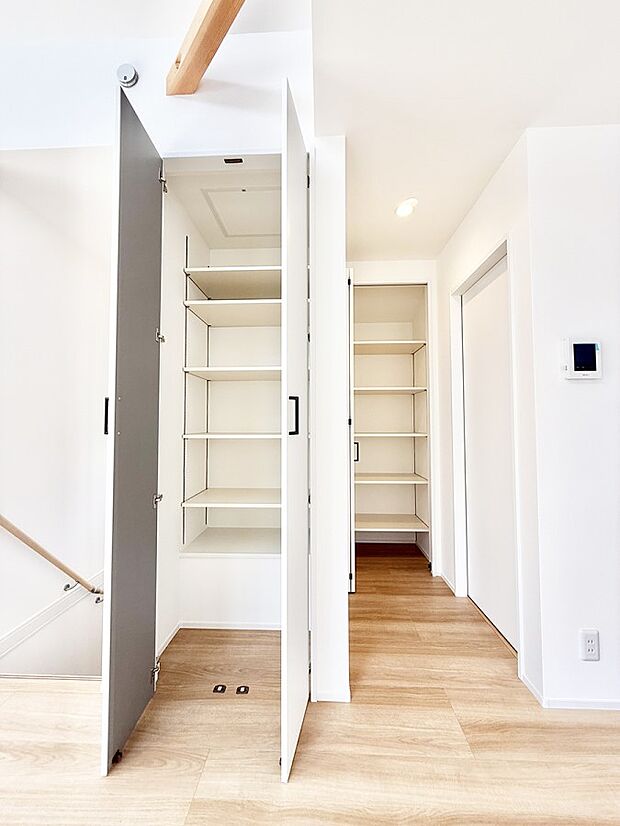 ■プラスαの収納スペース  