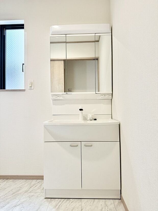 ■朝の準備がスムーズにできる広さです