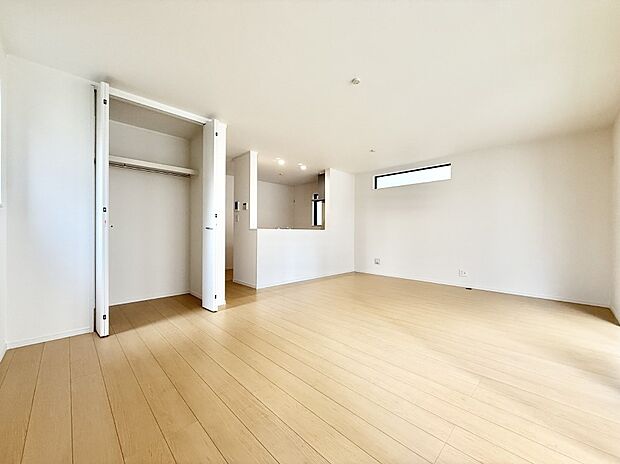 ■くつろぎと笑顔が集まる、心温まるリビング