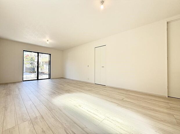 ■心落ち着く場所、ゆったり過ごせるリビング