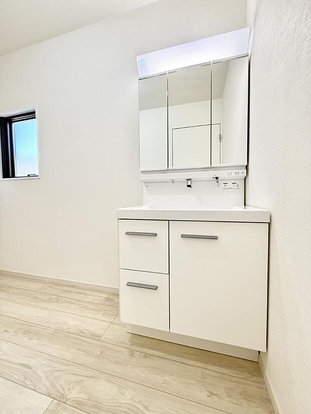 ■朝の準備がスムーズにできる広さです