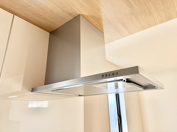 ■調理時の蒸気や匂いが換気扇に誘導され、効率的に排煙ができます。