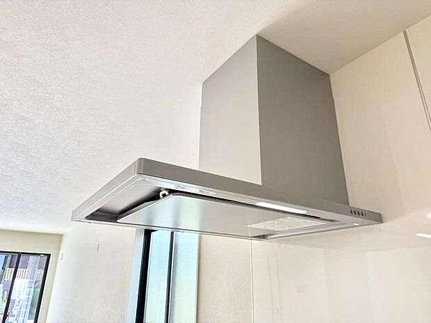 ■調理時の蒸気や匂いが換気扇に誘導され、効率的に排煙ができます。