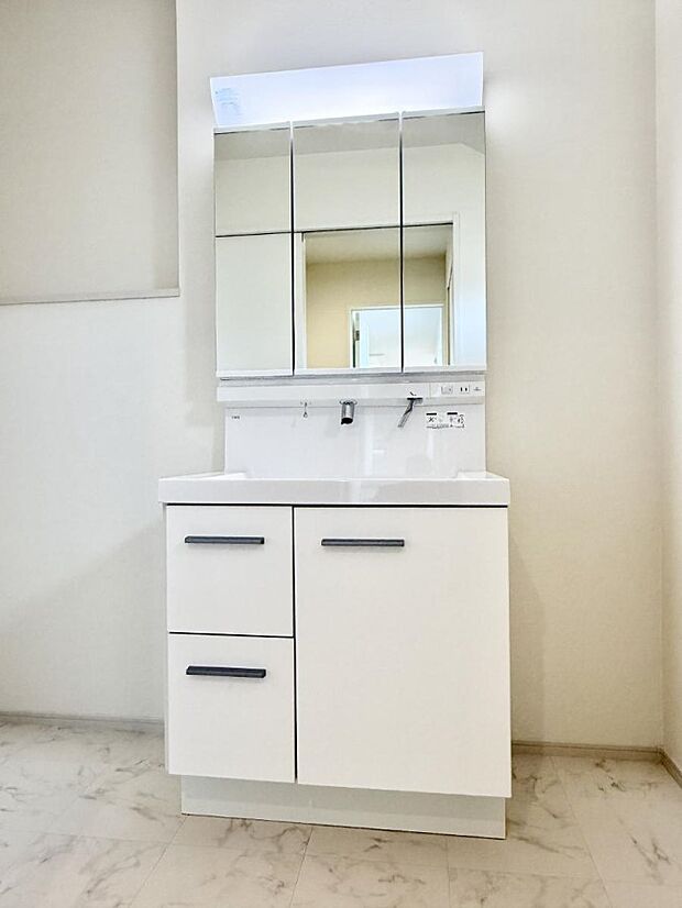 ■朝の準備がスムーズにできる広さです