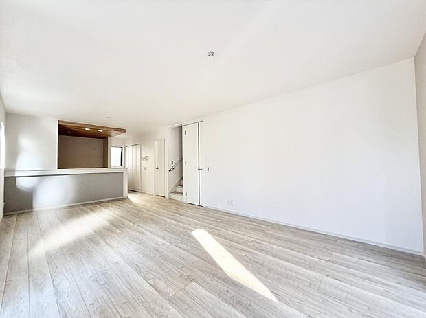 ■心落ち着く場所、ゆったり過ごせるリビング