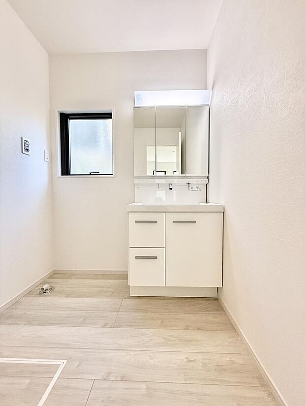 ■朝の準備がスムーズにできる広さです