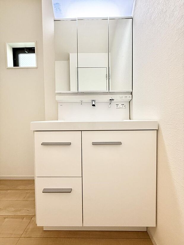 ■朝の準備がスムーズにできる広さです