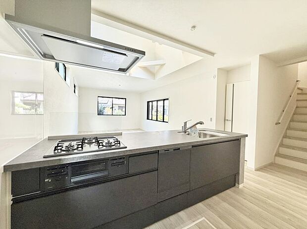 ■料理がもっと楽しくなる、快適なキッチン空間