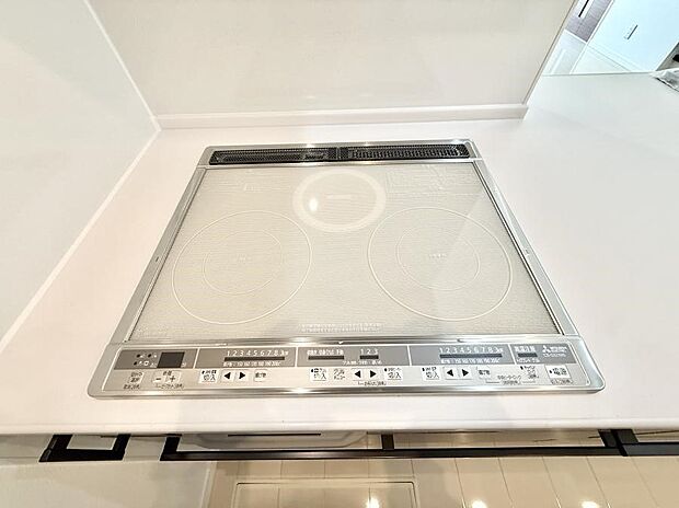 ■お手入れが楽なＩＨクッキングヒーターです♪