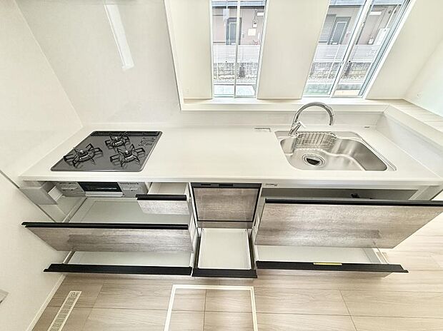 ■料理がもっと楽しくなる、快適なキッチン空間