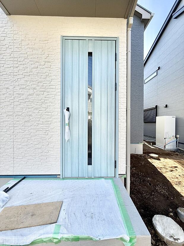 ■ 心地よい暮らしへとつながる、温かい玄関