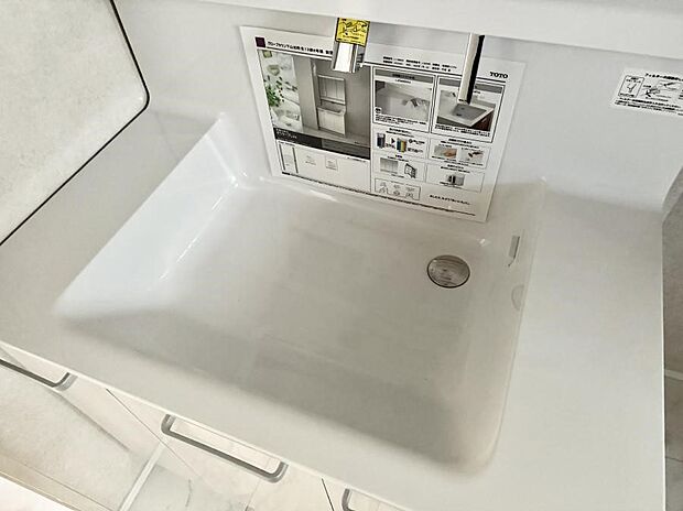 ■手洗いや顔を洗う時も快適に使える便利なシャワー