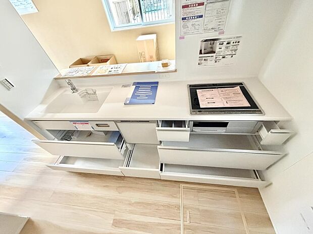 ■美味しい時間が生まれる、笑顔あふれるキッチン