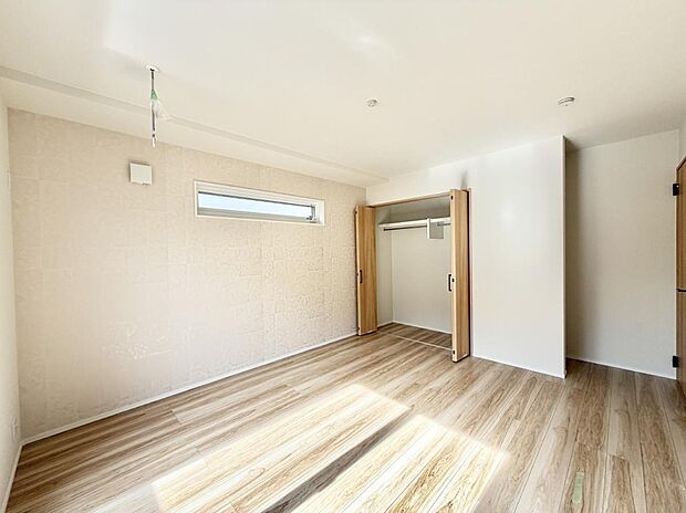 ■落ち着いた雰囲気のお部屋で心が安らぐ空間