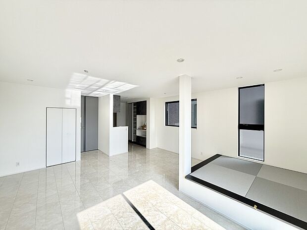 ■くつろぎと笑顔が集まる、心温まるリビング