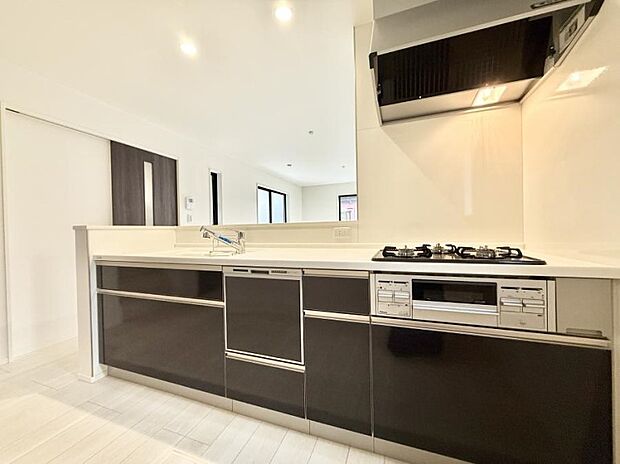 ■美味しい時間が生まれる、笑顔あふれるキッチン