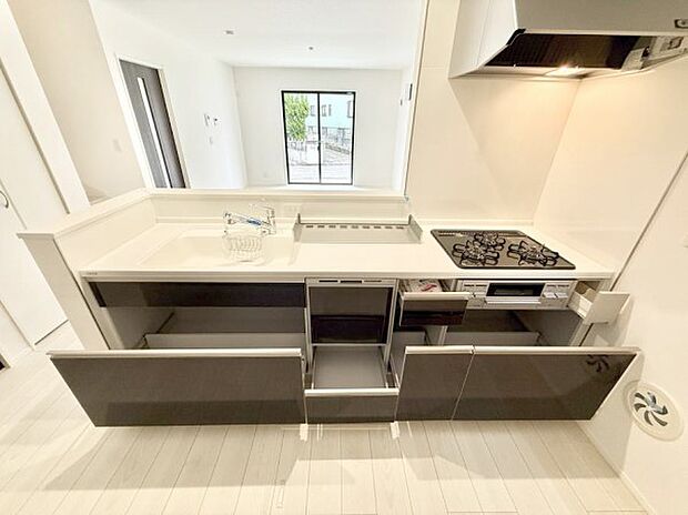 ■料理がもっと楽しくなる、快適なキッチン空間