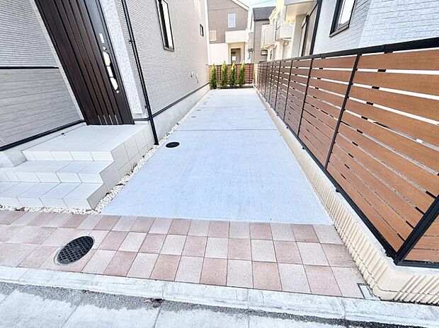 ■自宅にある駐車スペースなので安心ですね