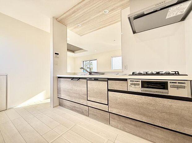 ■美味しい時間が生まれる、笑顔あふれるキッチン