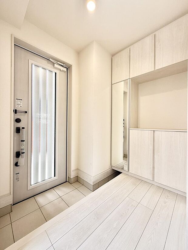 ■玄関はお家の顔！おしゃれな玄関でお客様をお迎え！