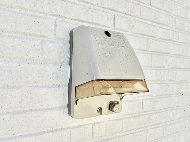 ■屋外に電源コンセントがあれば、高圧洗浄機で窓や外壁を掃除するなど便利です。