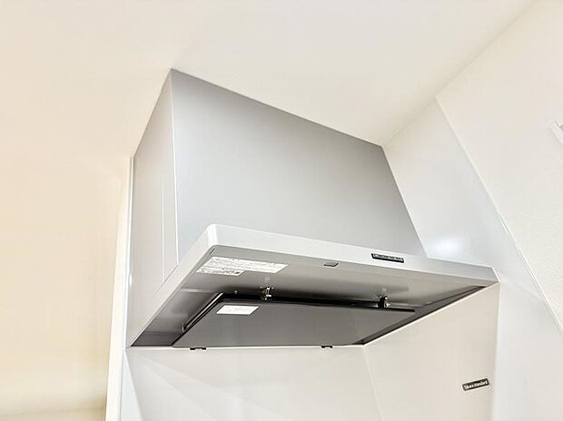 ■調理時の蒸気や匂いが換気扇に誘導され、効率的に排煙ができます。
