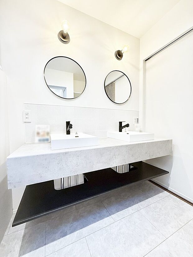 ■朝の準備がスムーズにできる広さです