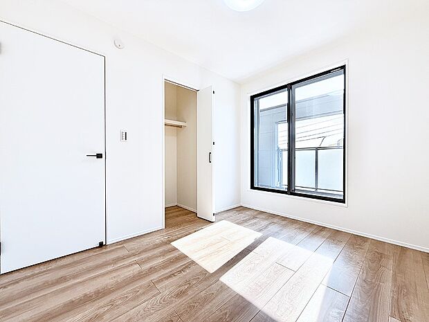 ■落ち着いた色合いのお部屋で穏やかな時間を楽しめます