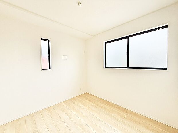 ■落ち着いた色合いのお部屋で穏やかな時間を楽しめます