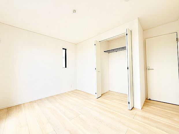 ■落ち着いた雰囲気のお部屋で心が安らぐ空間