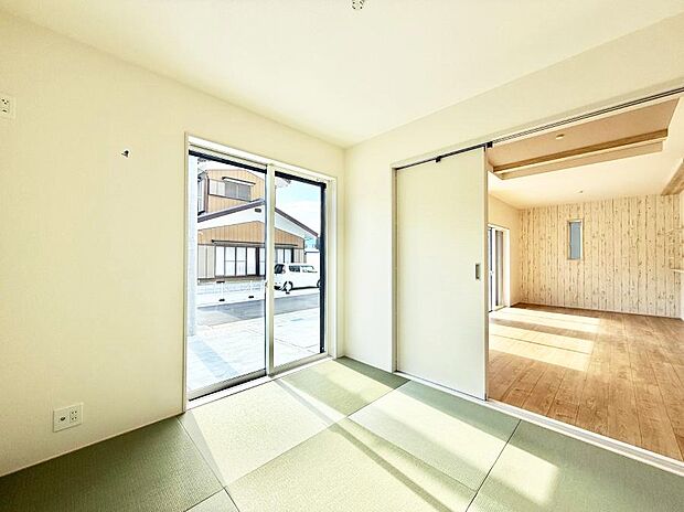 ■落ち着いた雰囲気のお部屋で心が安らぐ空間