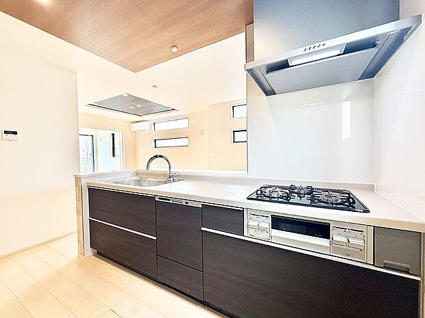 ■料理がもっと楽しくなる、快適なキッチン空間