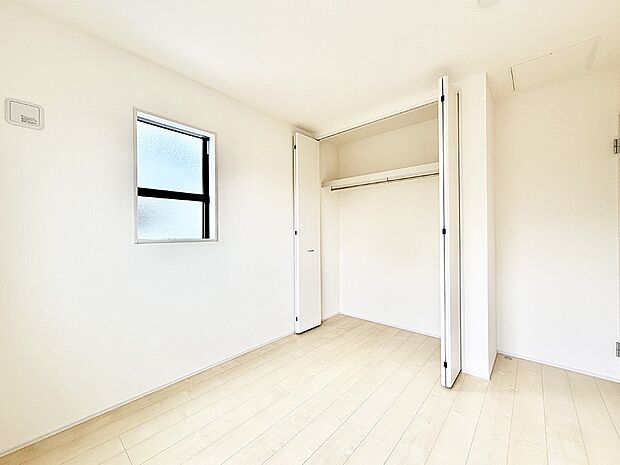 ■落ち着いた雰囲気のお部屋で心が安らぐ空間