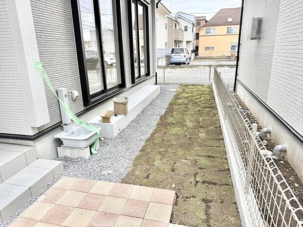 ■暮らしに潤いを与える、緑が取り入れられた住まいです