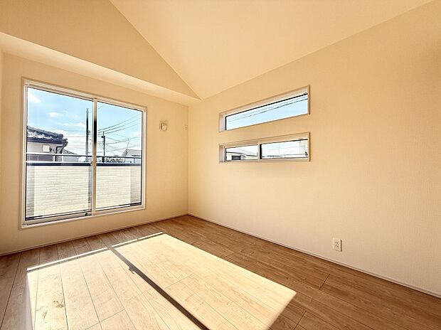 ■落ち着いた色合いのお部屋で穏やかな時間を楽しめます