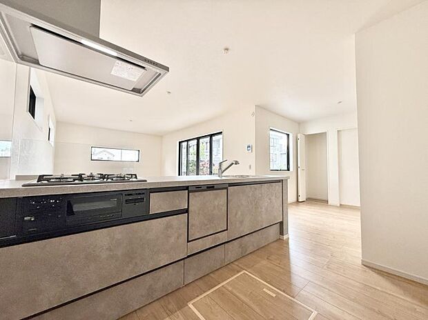 ■料理がもっと楽しくなる、快適なキッチン空間