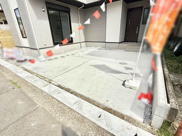 ■快適な駐車スペースで安心