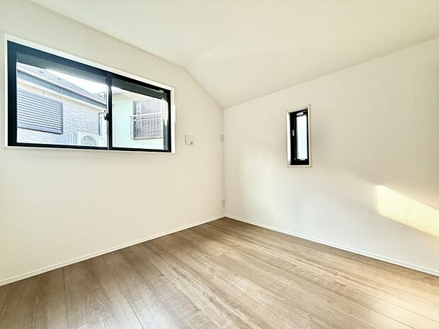 ■落ち着いた色合いのお部屋で穏やかな時間を楽しめます