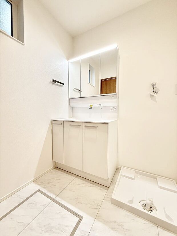 ■朝の準備がスムーズにできる広さです