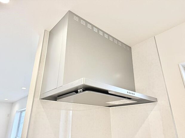■調理時の蒸気や匂いが換気扇に誘導され、効率的に排煙ができます。