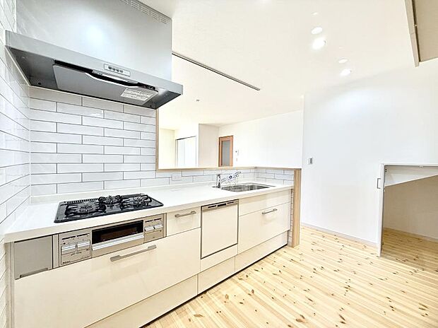 ■美味しい時間が生まれる、笑顔あふれるキッチン