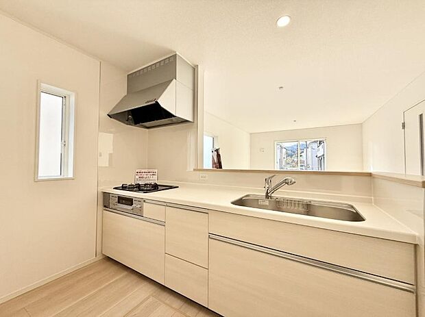 ■料理がもっと楽しくなる、快適なキッチン空間