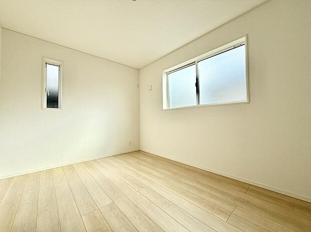 ■窓の配置や通気性の良い設計で部屋の空気がこもらず、常に新鮮な空気が流れます