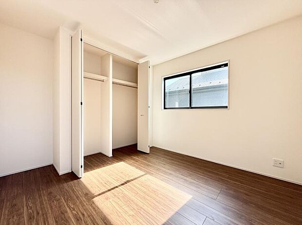 ■落ち着いた色合いのお部屋で穏やかな時間を楽しめます